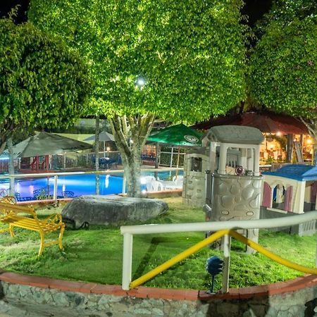 Jarabacoa River Club & Resort Экстерьер фото
